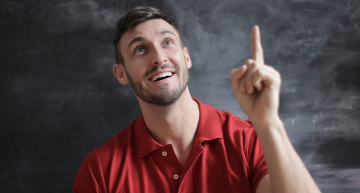 Man in red polo shirt thought a good idea