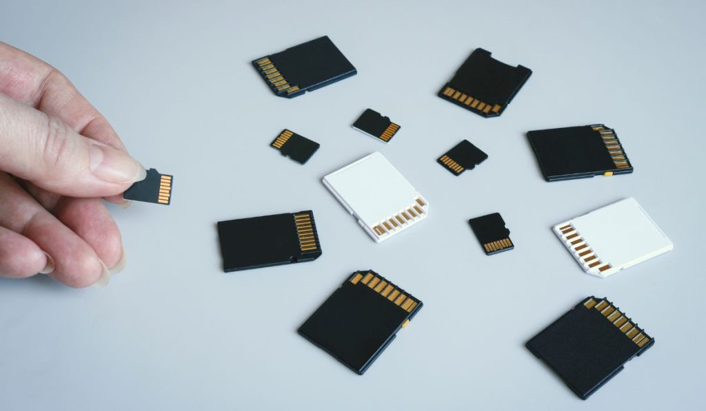 Differences Between TF Cards and microSD Cards