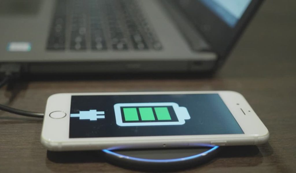 Does a PC or Laptop Fast Charge a Phone?